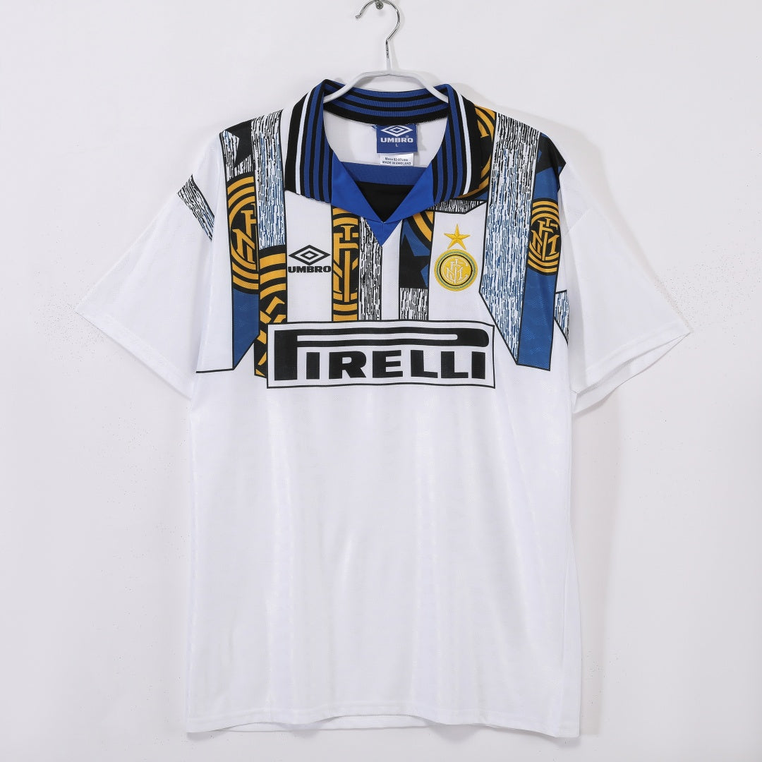 Maillot Extérieur Rétro de l’Inter Milan 1995-1996