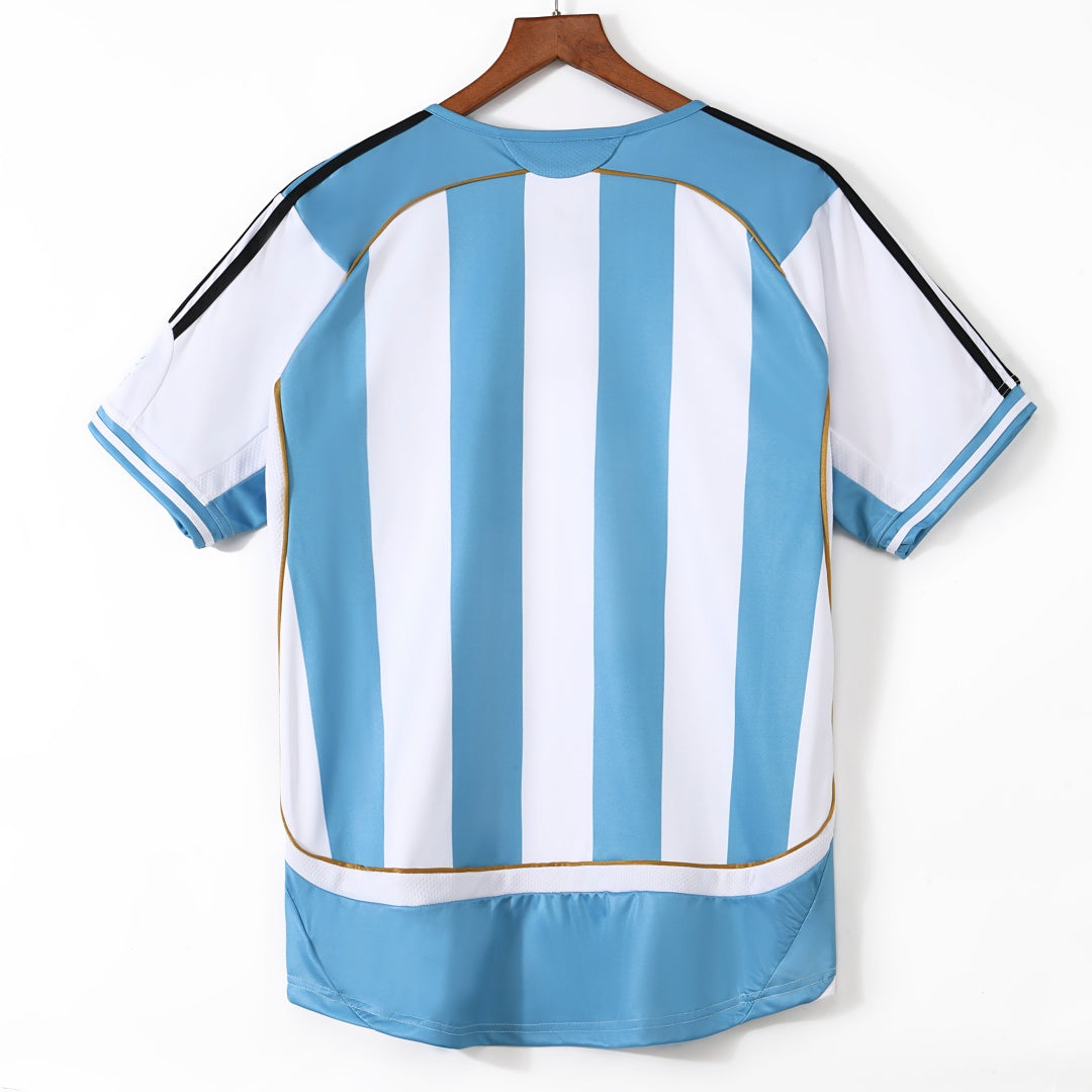 Maillot Rétro Argentine 2006 – Modèle Domicile Iconique
