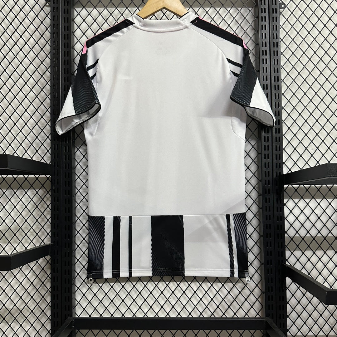 Maillot Officiel Juventus Domicile 2025/2026