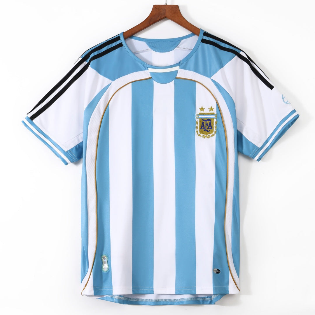 Maillot Rétro Argentine 2006 – Modèle Domicile Iconique