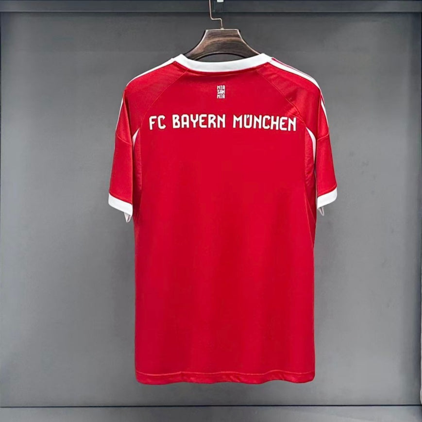 Maillot Officiel Domicile Bayern Munich 2025/26