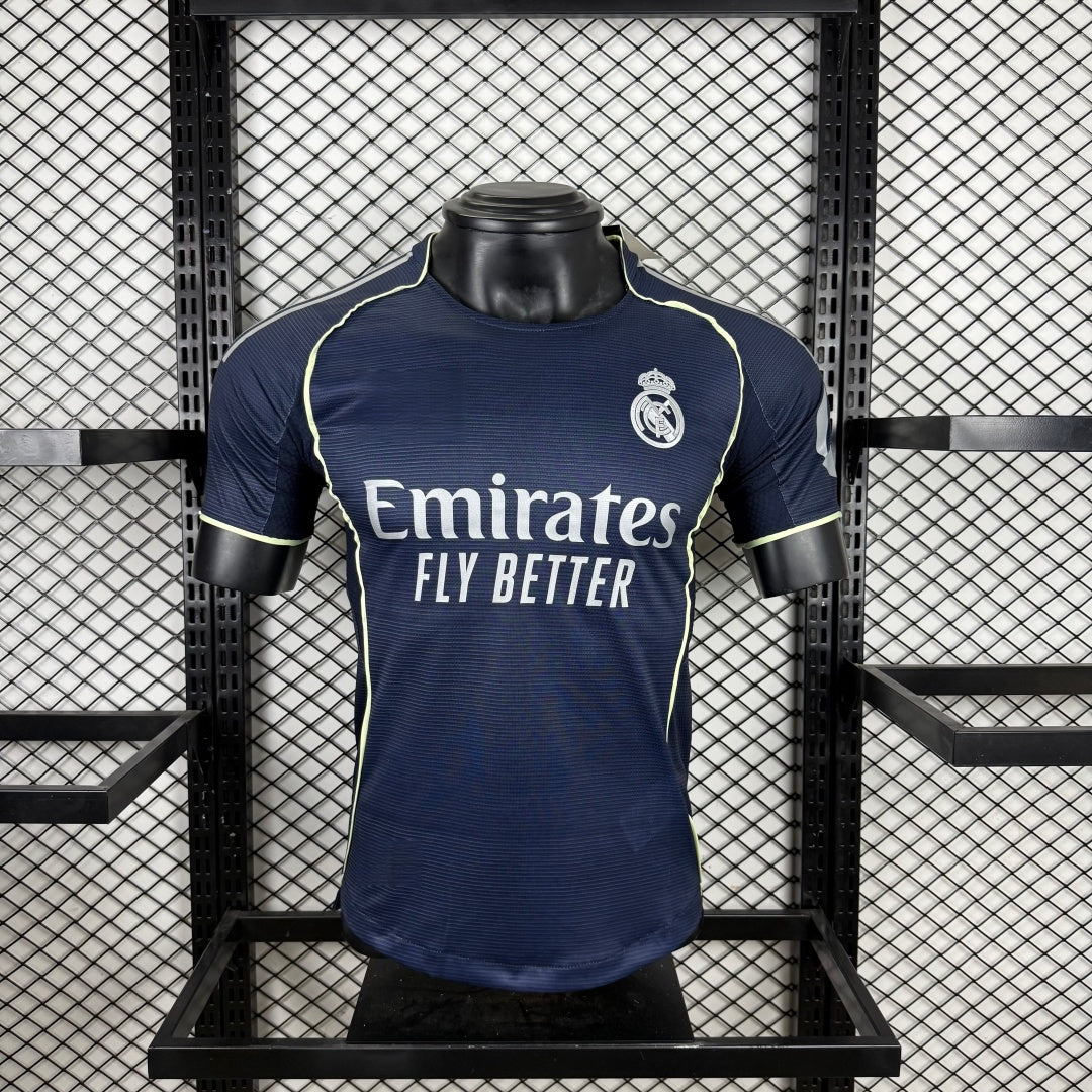 Maillot Extérieur Player Real Madrid 25/26 – Édition Officielle Performante