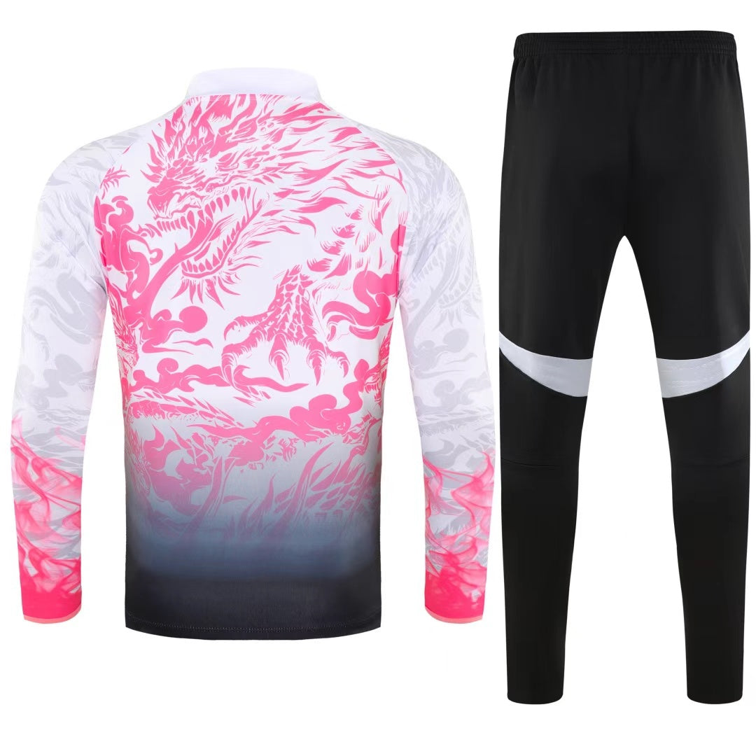 Ensemble Real Madrid 25/26 – Design Dragon Rose Élégant