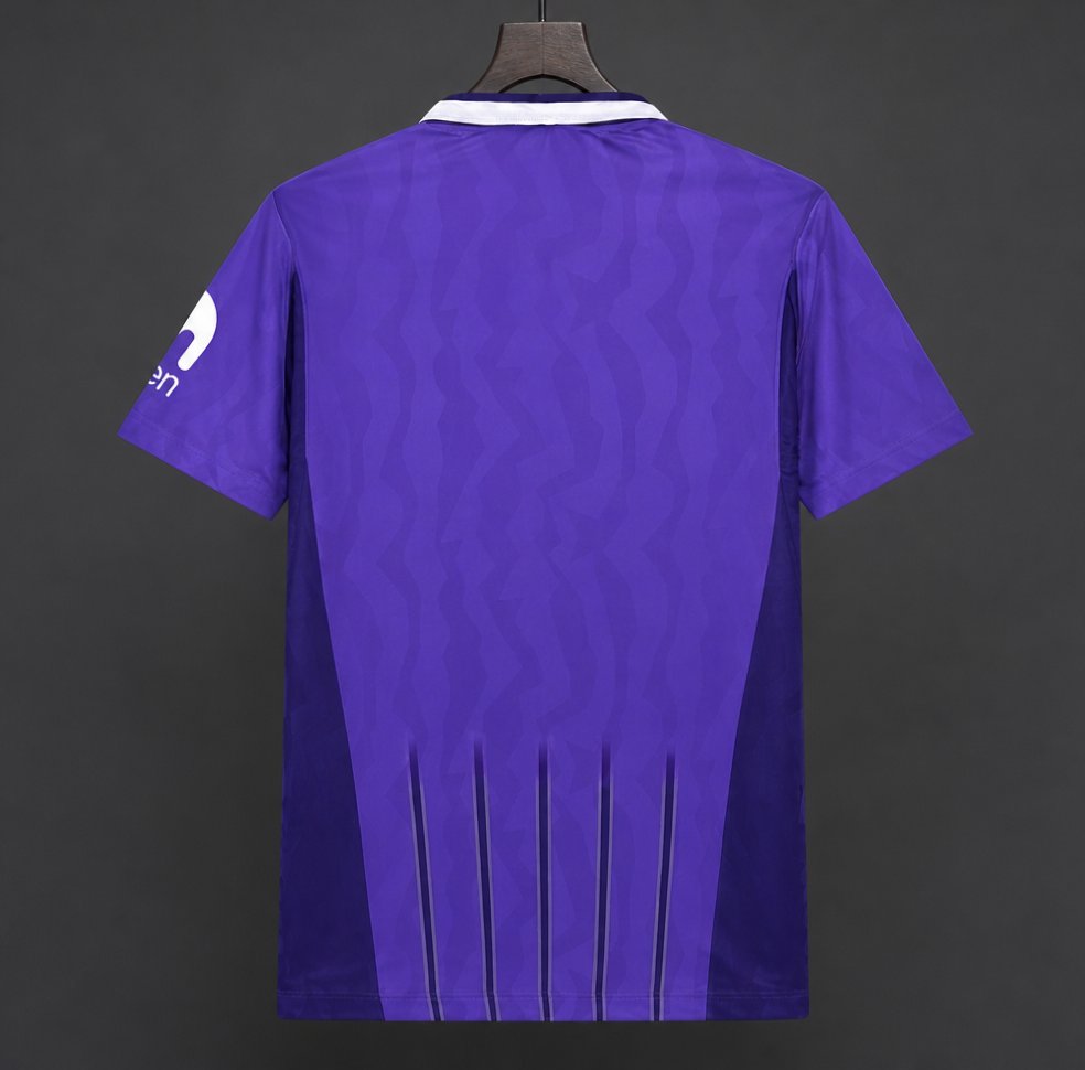 Maillot Tottenham Third 2026/27 – Design Officiel et Élégant