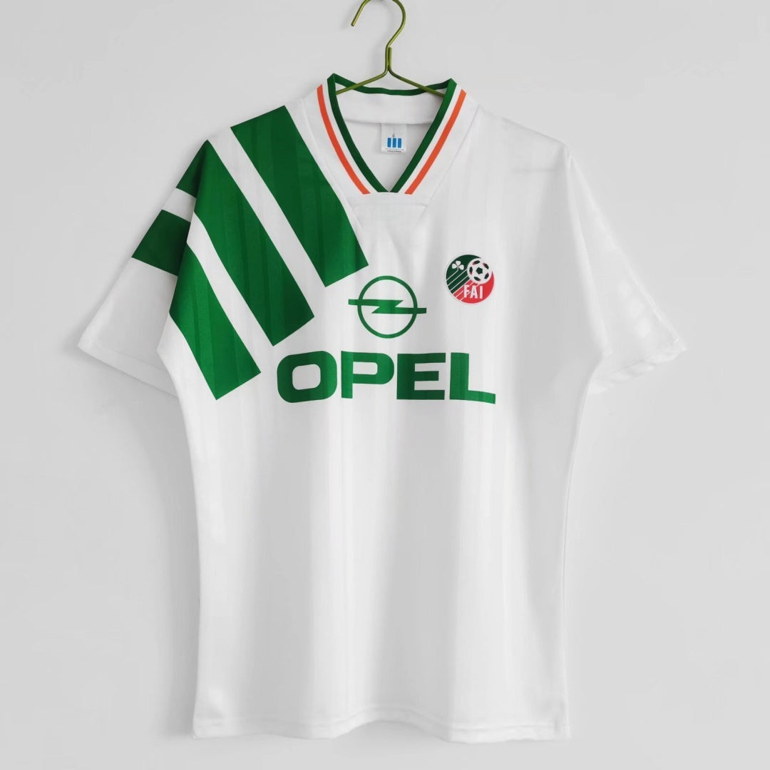 Maillot Extérieur Rétro de l’Irlande 1992-1994