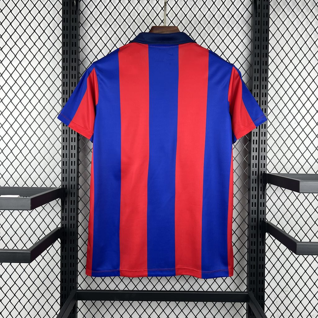 Maillot Rétro FC Barcelone x Olivia Rodrigo 2026/27 – Édition Collector