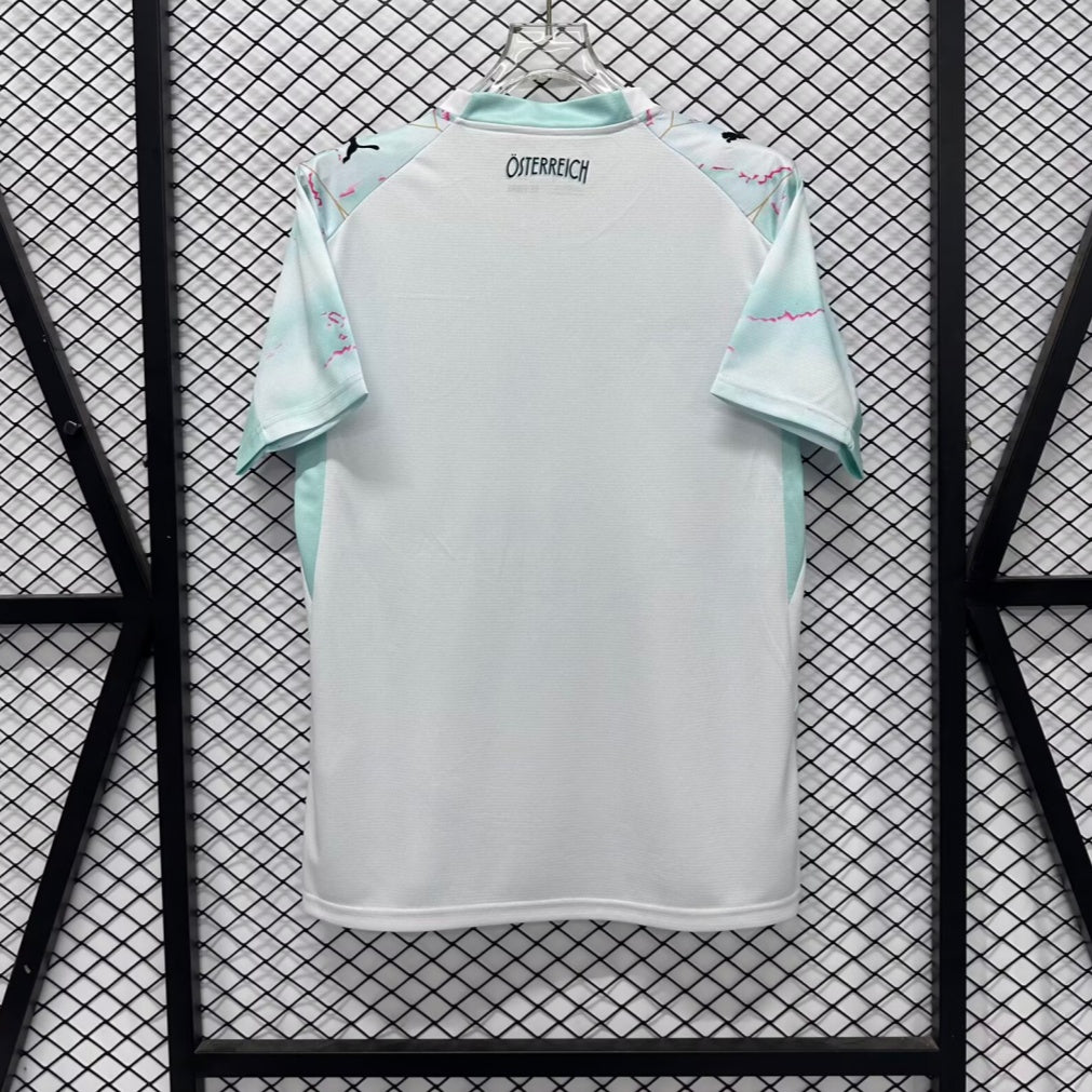 Maillot Extérieur de l’Autriche 2026
