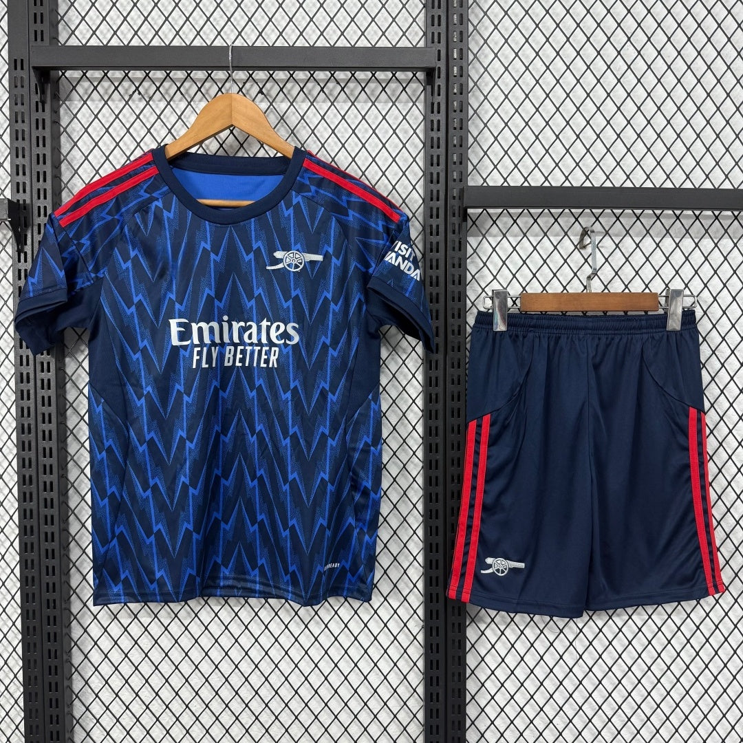 Maillot Extérieur Arsenal 2025/26 – Modèle Adulte Officiel
