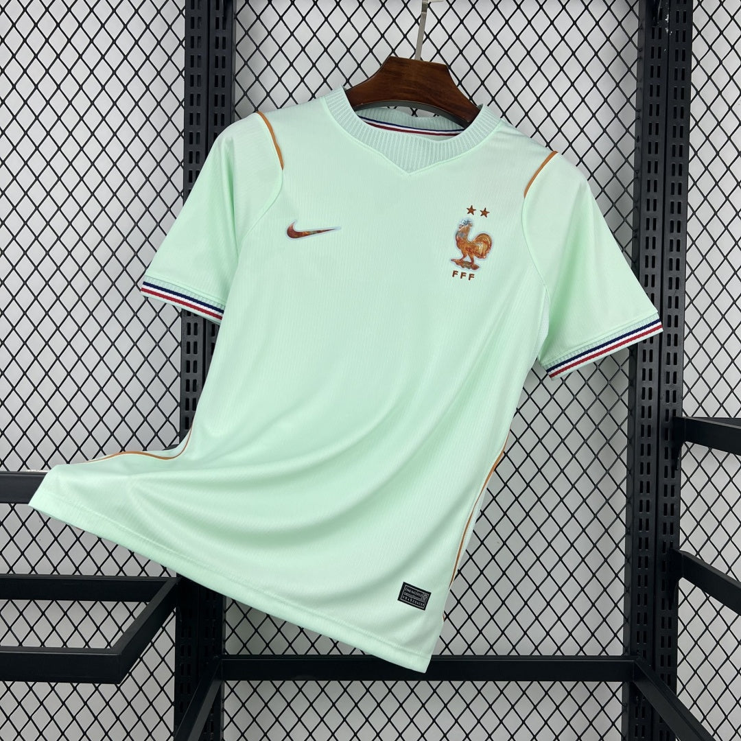 Maillot Extérieur France 2026 – Édition Fan Élégante et Confortable