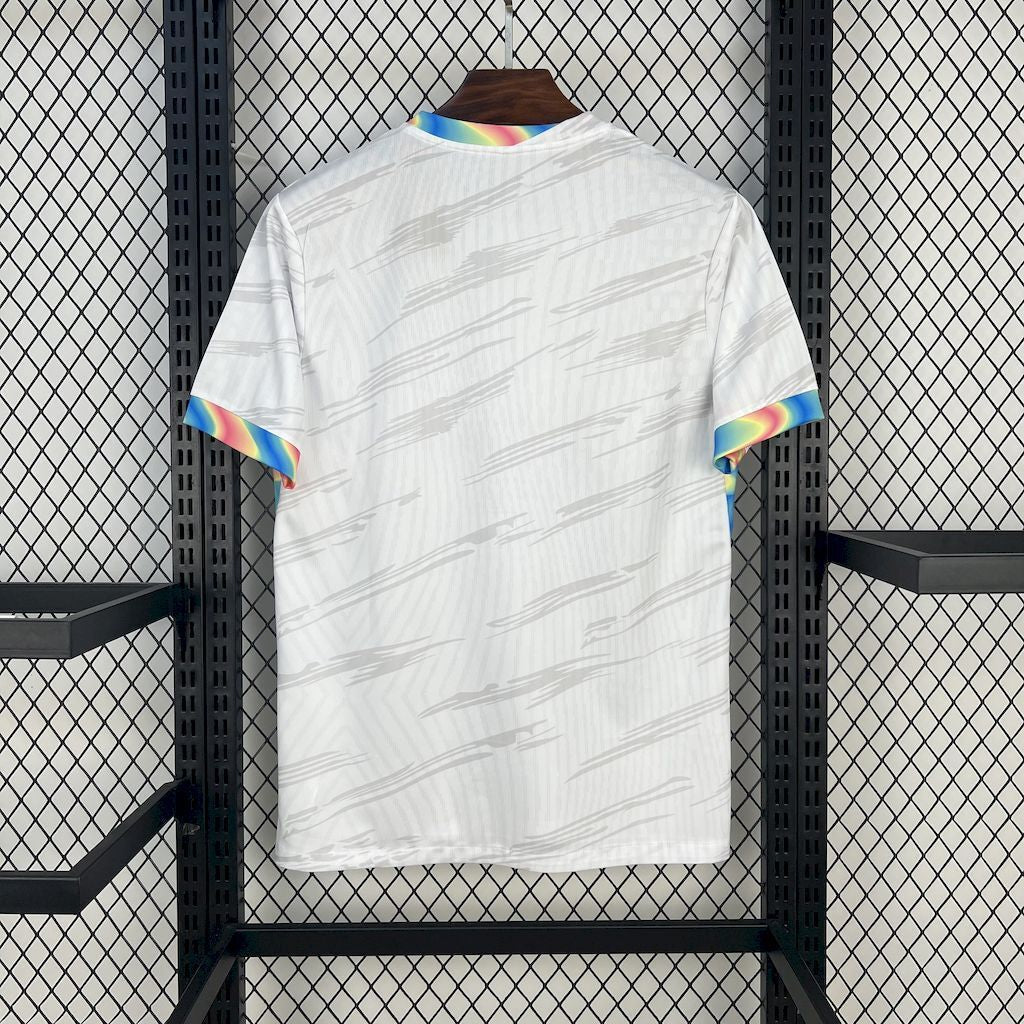 Maillot 25/26 Barcelone Touches Rainbow Concept