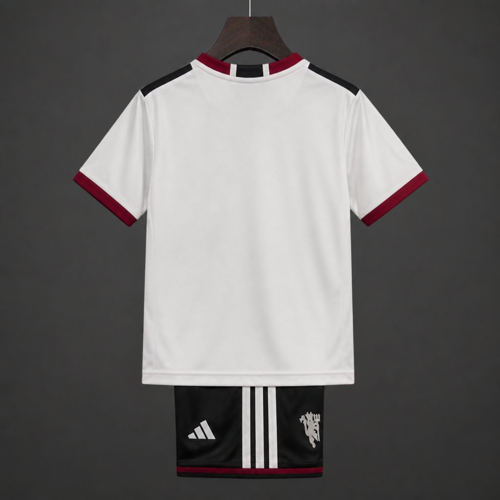 Ensemble Enfant Manchester United Third 2026/27 – Maillot et Short Officiels de Football