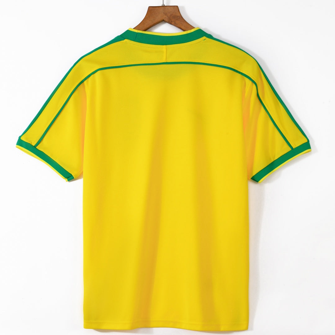 Maillot Rétro Brésil Domicile 1998 – Style Légendaire du Football