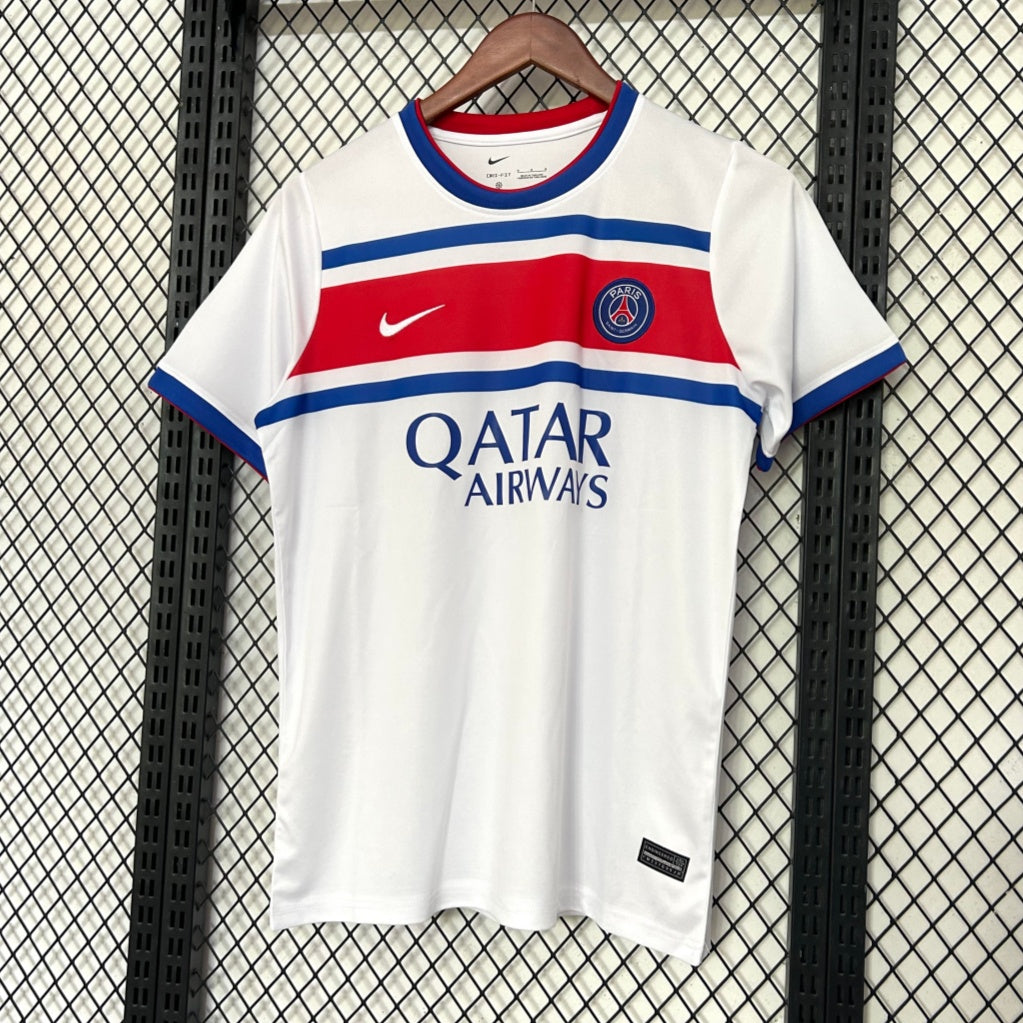Maillot d’entraînement blanc du PSG 2026/27