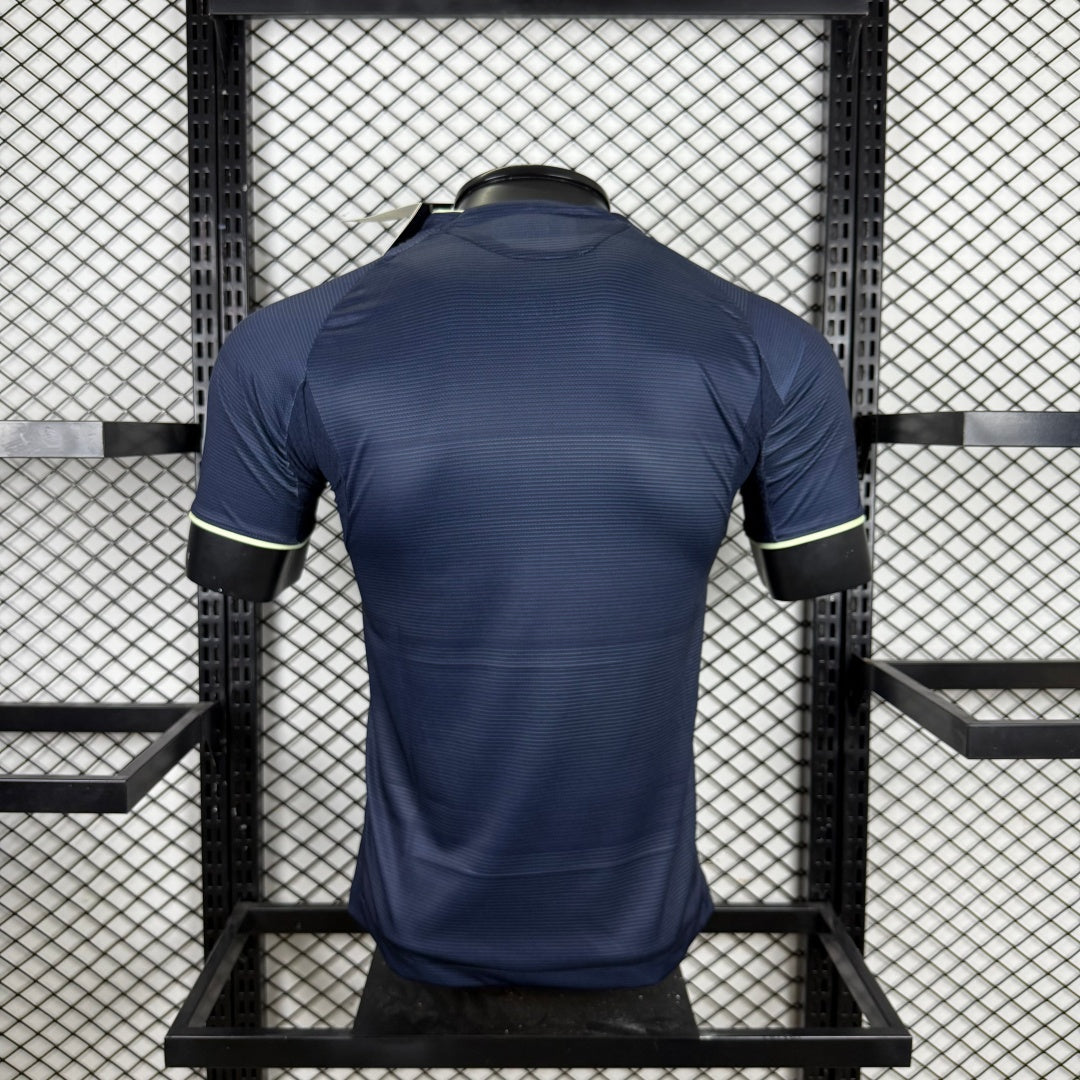 Maillot Extérieur Player Real Madrid 25/26 – Édition Officielle Performante