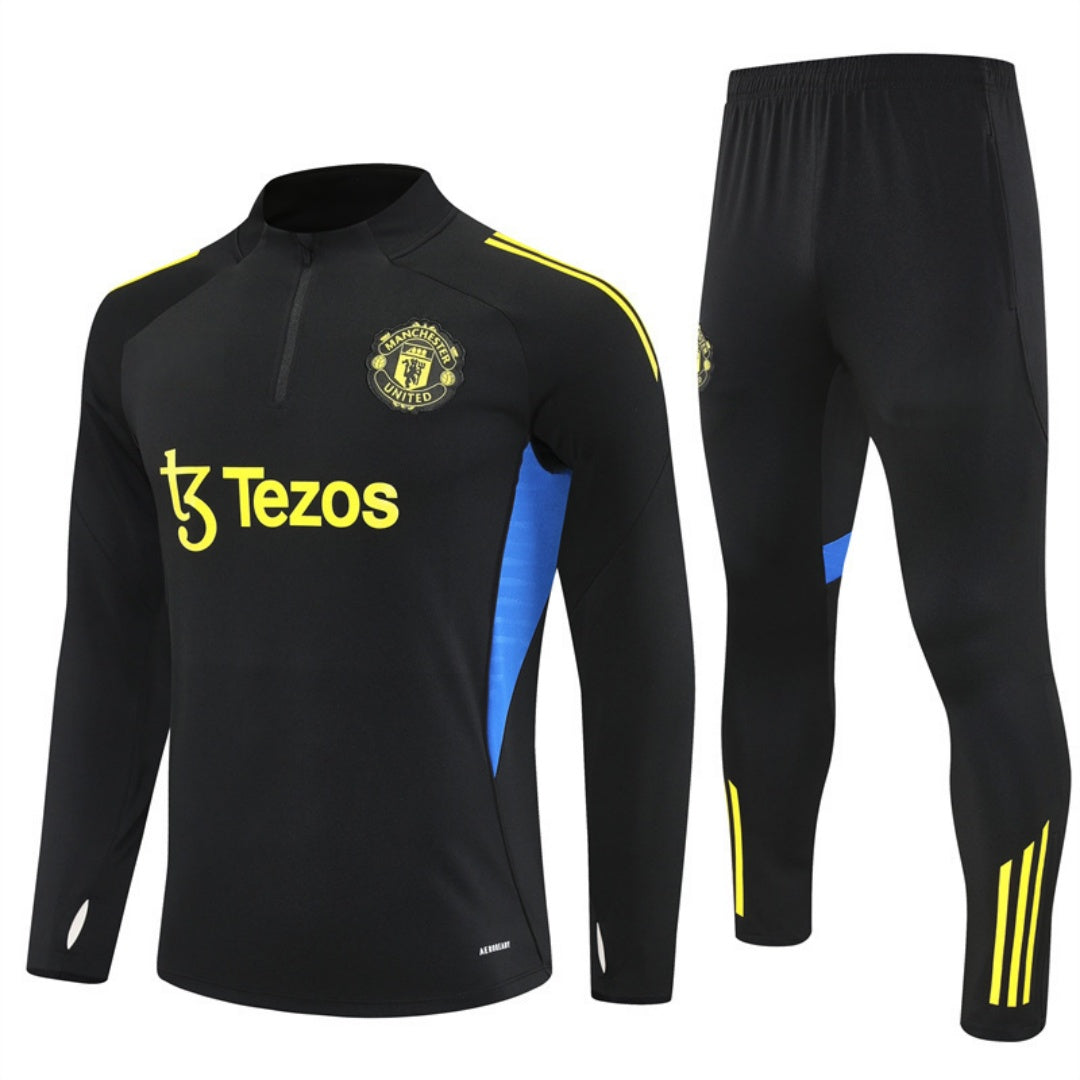 Manchester United 2025/26 Black Kit Set