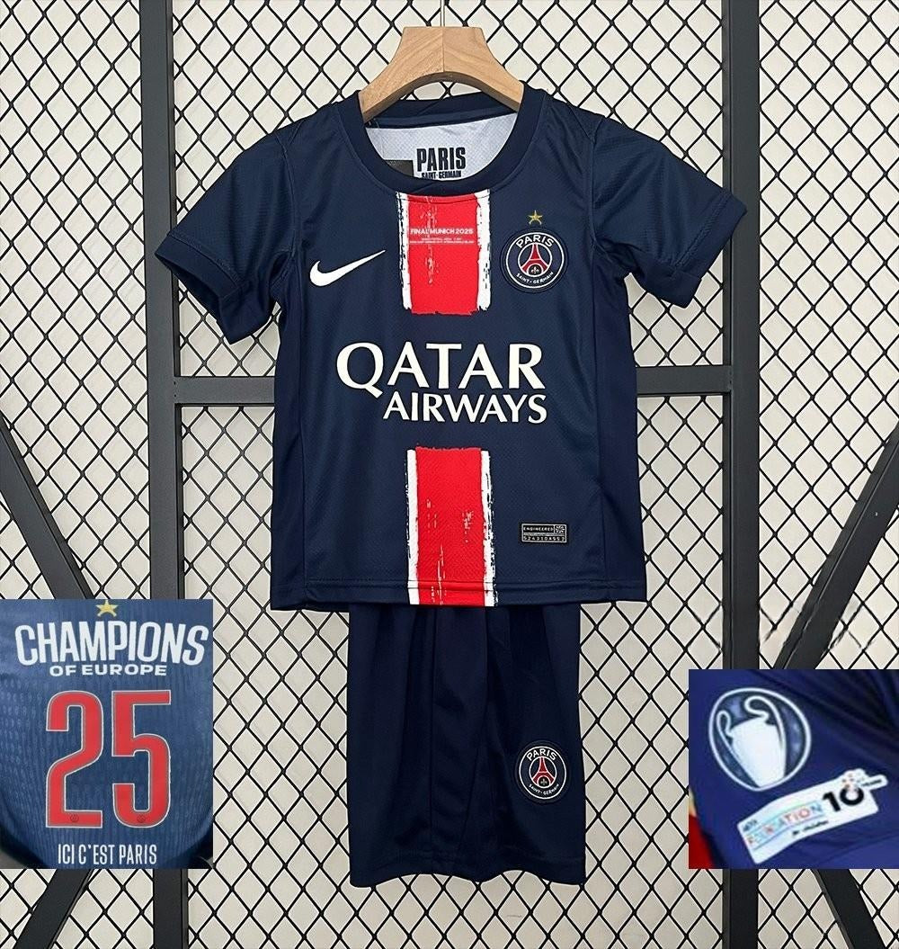 Ensemble Enfant PSG Champions 24/25 (FLOQUÉ)