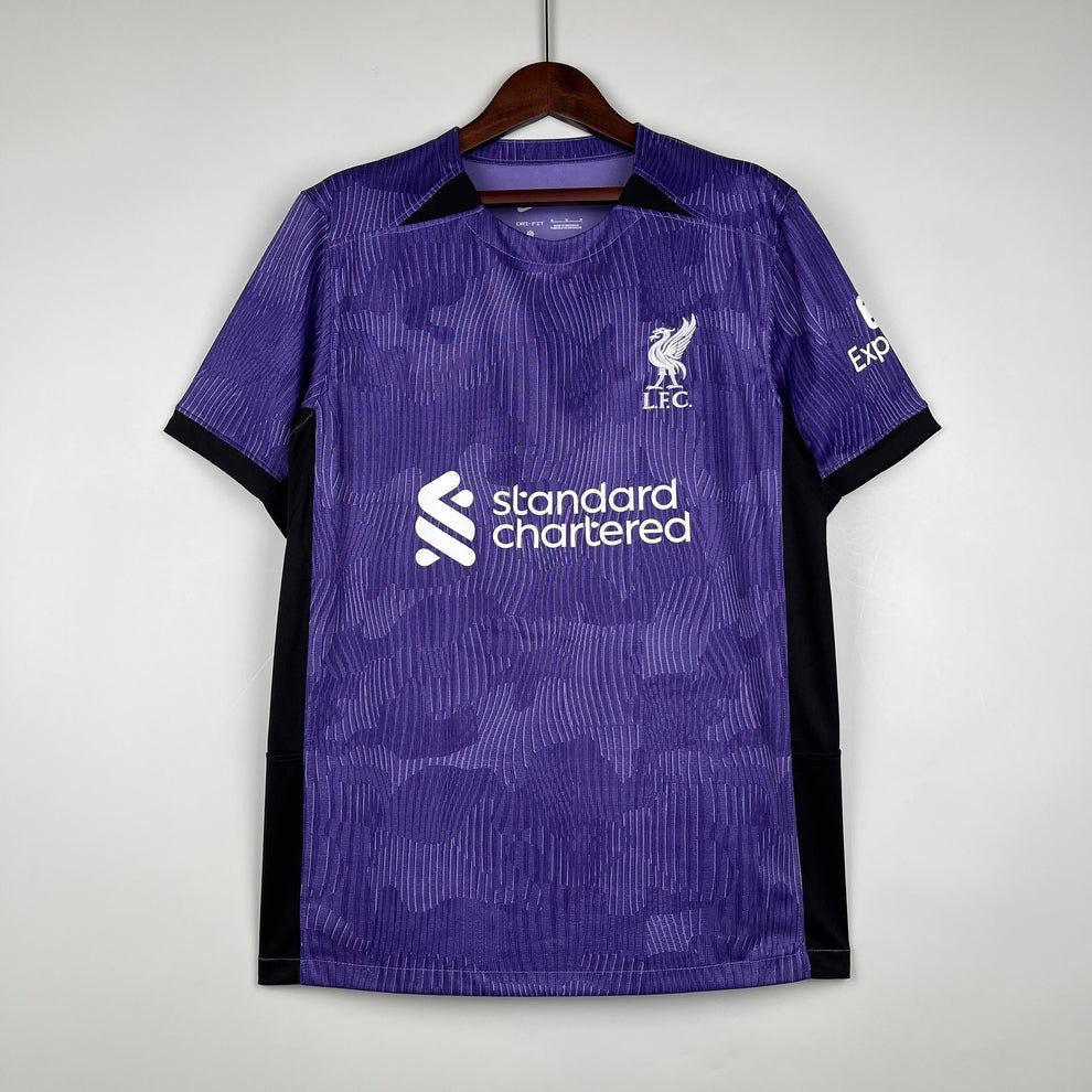 Maillot Third Liverpool 2023-2024 – Design Officiel et Élégant