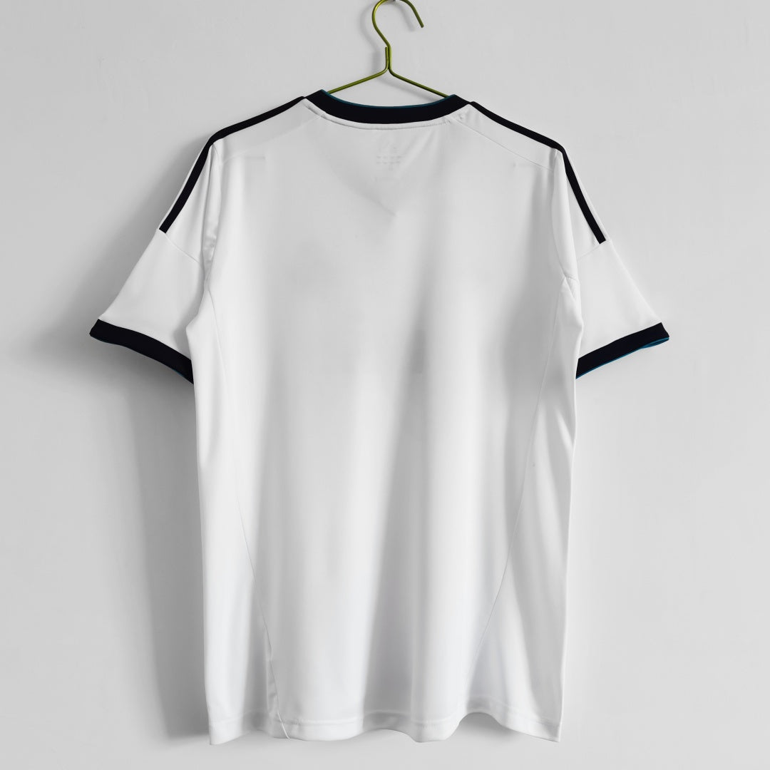 Maillot Rétro Domicile Real Madrid 2012-2013 – Style Authentique et Iconique
