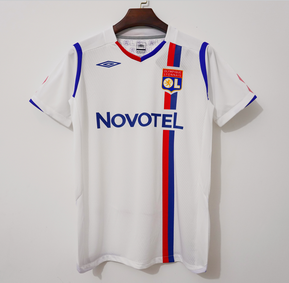 Maillot Rétro Lyon Domicile 2008-2009 – Édition Classique du Club
