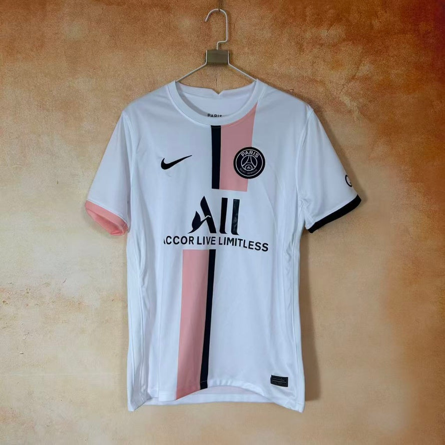 PSG Retro White Maillot 2021-2022 – Classic Paris Saint-Germain Jersey