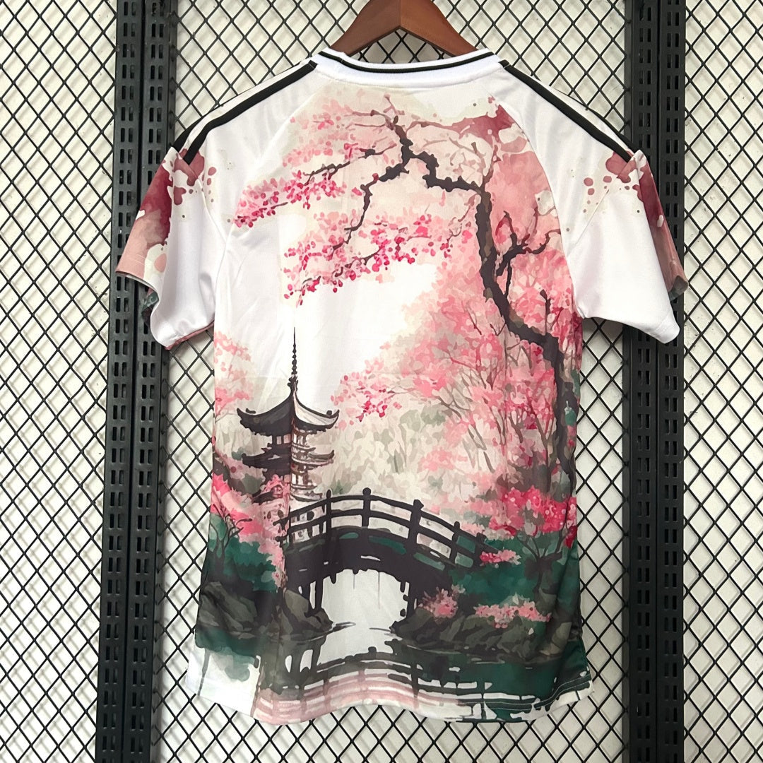 Maillot Japon 2024-2025 Édition Spéciale Anime – Style Rose