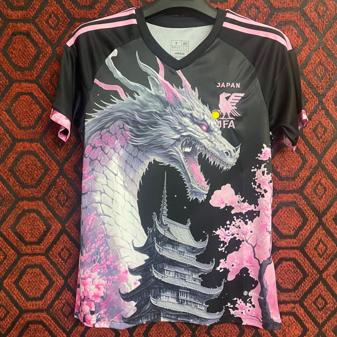 Maillot Japon 2025/26 – Édition Spéciale Dragon Rose