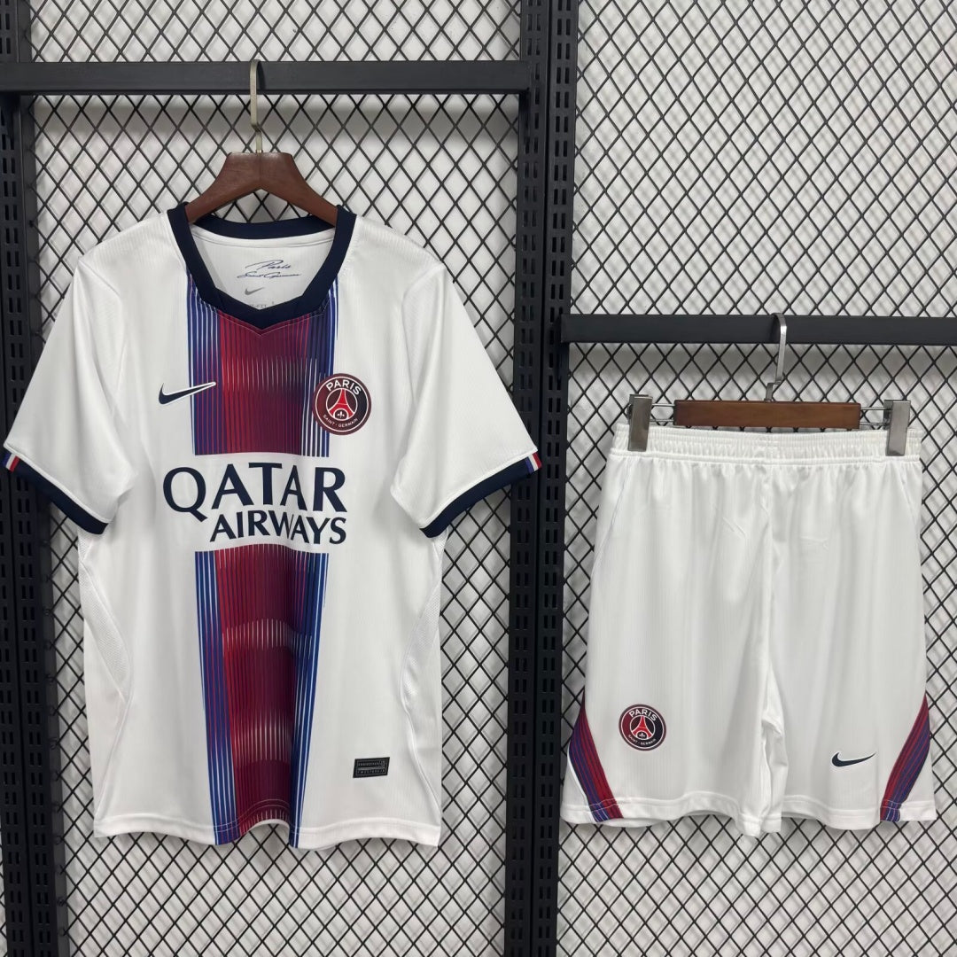 Ensemble Extérieur Adulte PSG 2026/2027