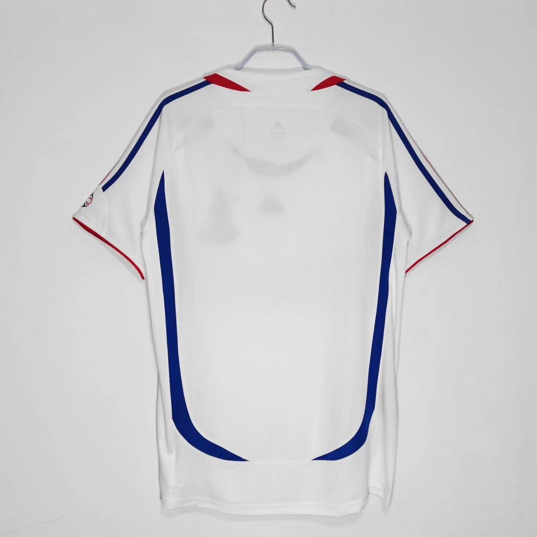 Maillot Rétro France Extérieur 2006 – Style Iconique du Football Français