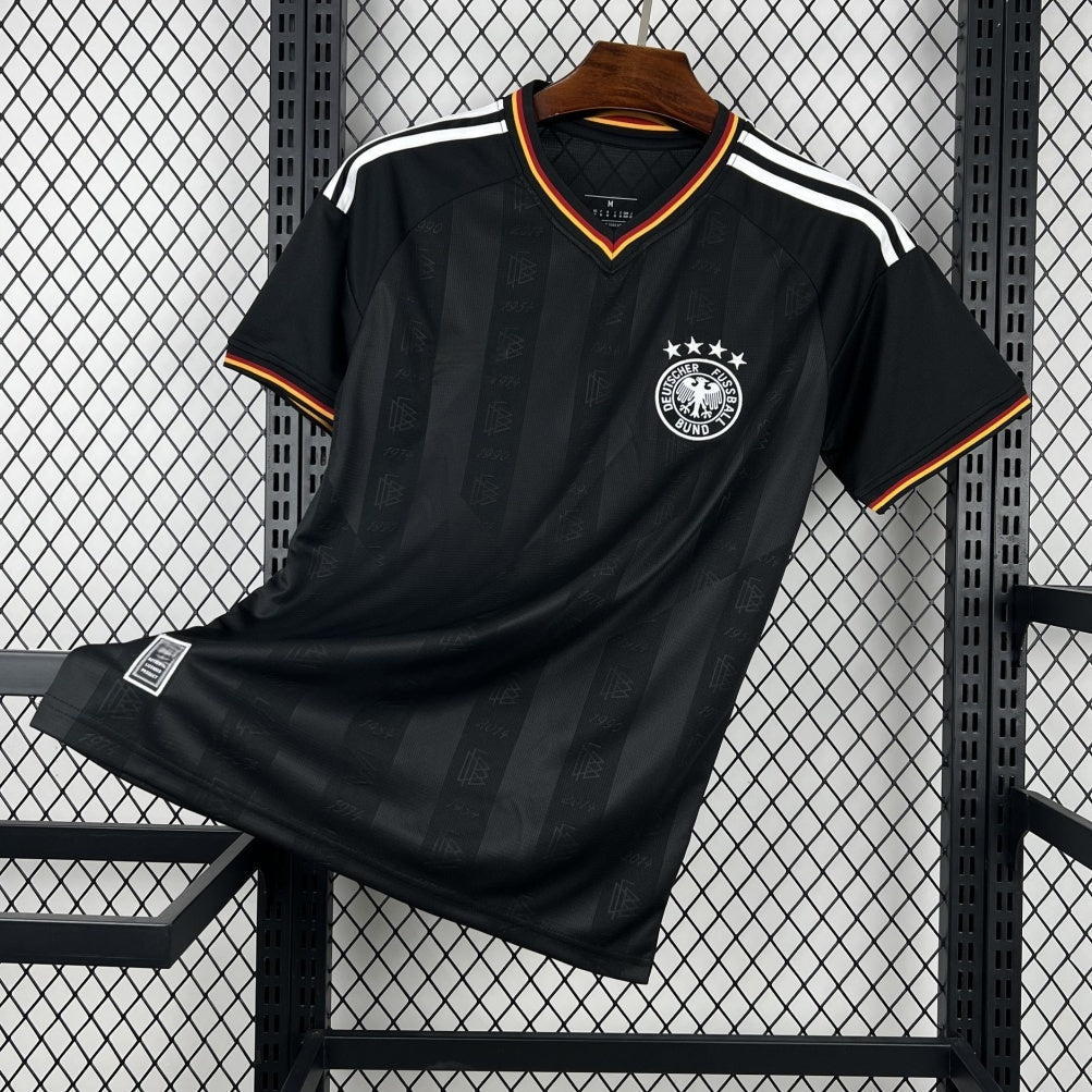 Maillot d’entraînement Allemagne 2026 – Noir
