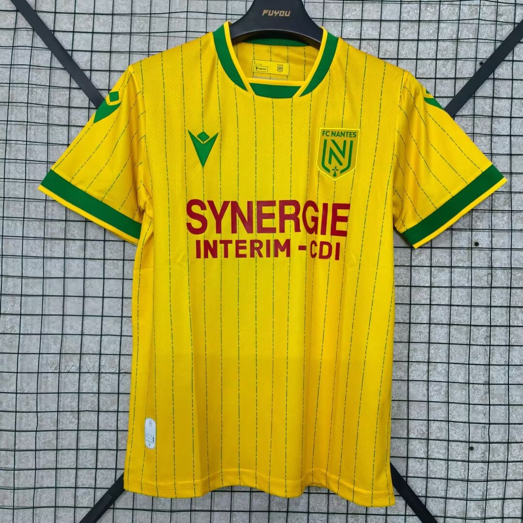Maillot Domicile FC Nantes 2025/26 – Édition Officielle Saison 25/26
