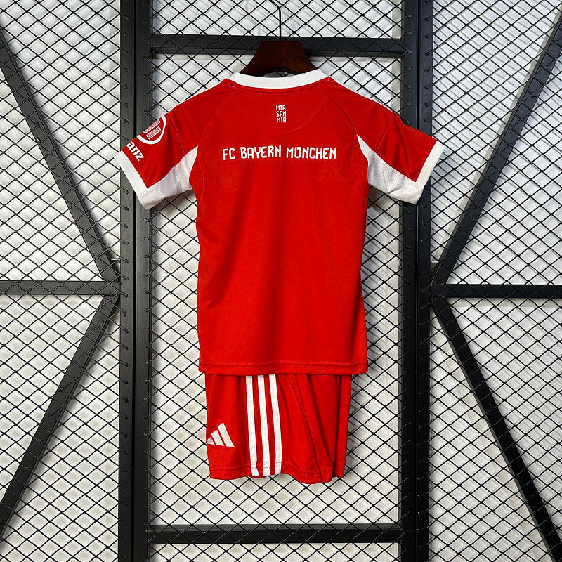 Ensemble Enfant Bayern Munich Domicile 2025/26 – Tenue Officielle de Football