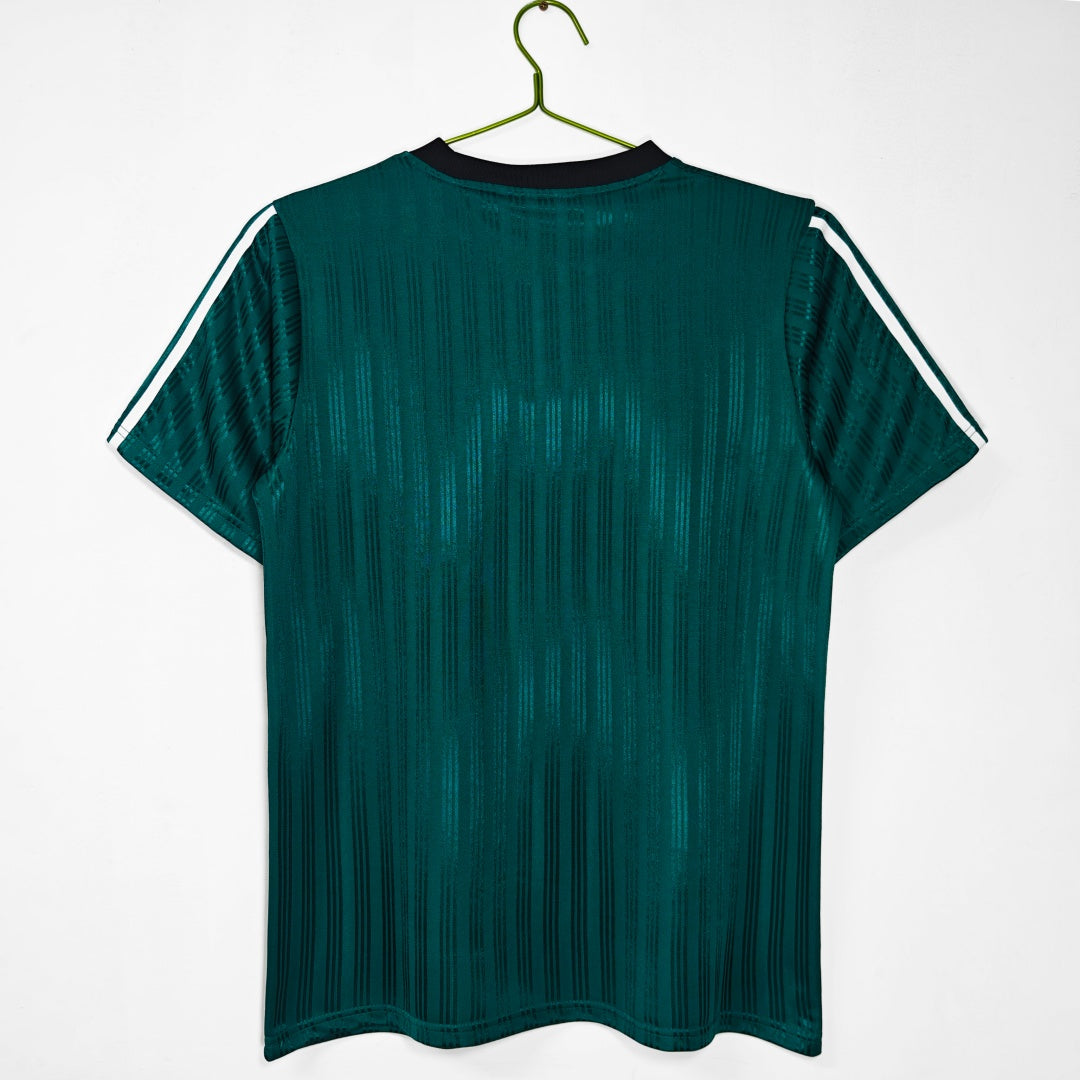 Maillot Rétro Liverpool 1995 – Édition Spéciale Verte