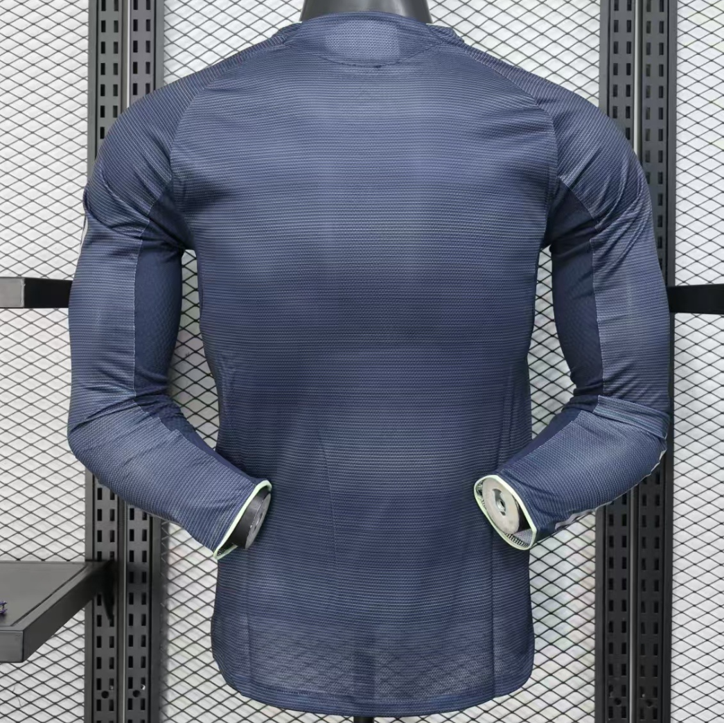 Maillot Extérieur Real Madrid 2025/26 – Version Joueur à Manches Longues